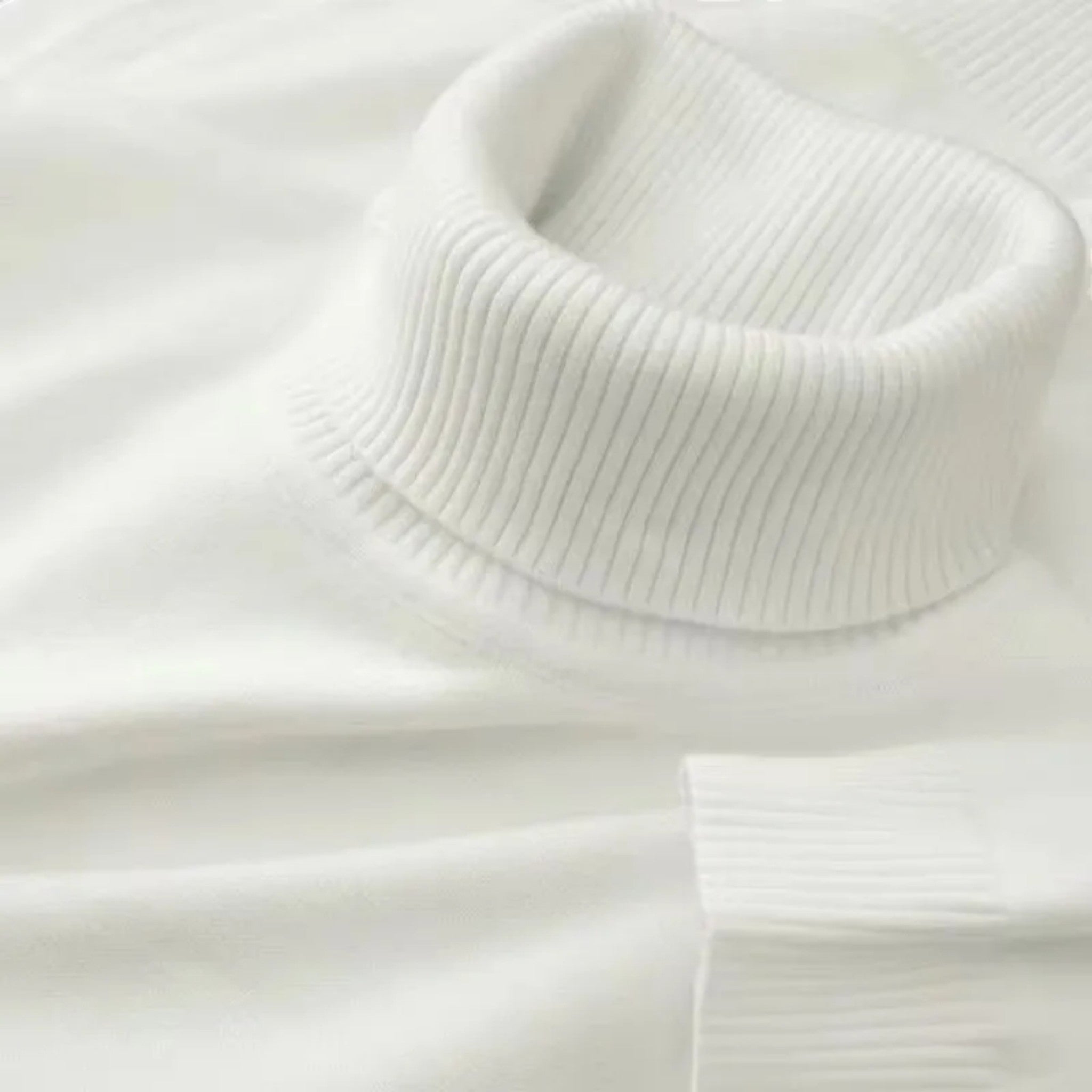 Men's Knitted Wool Turtleneck Sweater – Classic Design, Warm and Versatile for Autumn and Winter 2